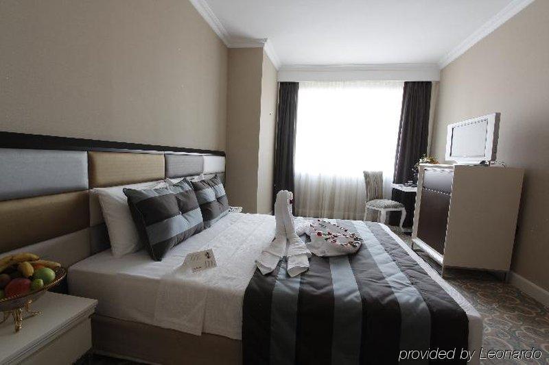 Taksim Square 4* איסטמבול