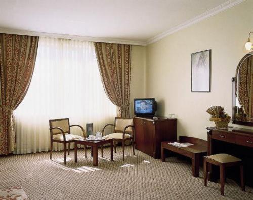 Taksim Square מלון 4*